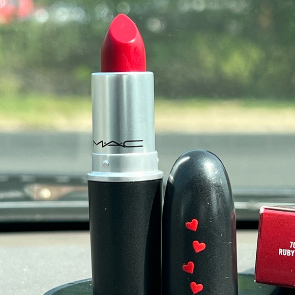 I LOVE YOU MAC Retro Matte Lipstick RUBY WOO - Picture 2 of 13